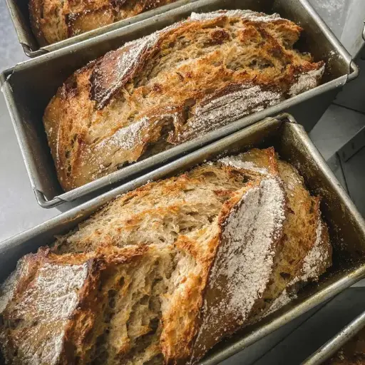Sourdough loaf with wholegrain