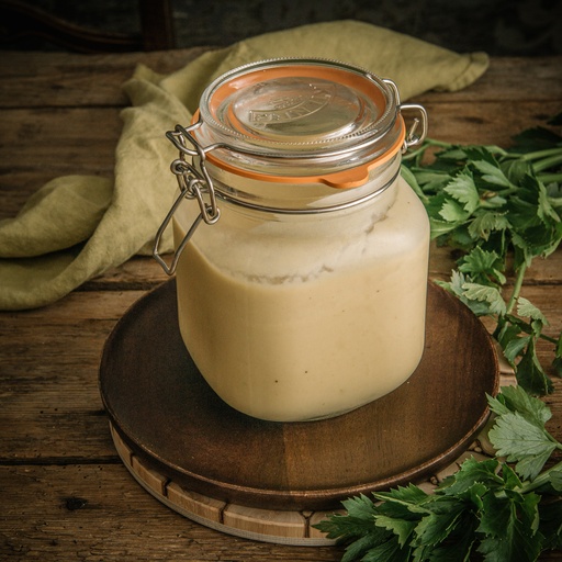 Curried parsnip and pear soup (frozen)