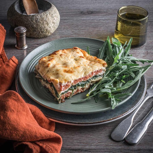 Creamy courgette and tomato lasagne (frozen)